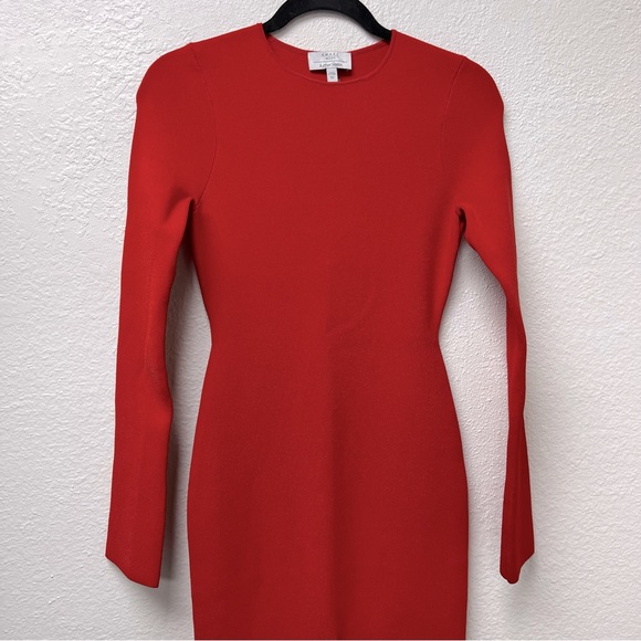 Elegant Red Long Sleeve Dress - Picture 4 of 8